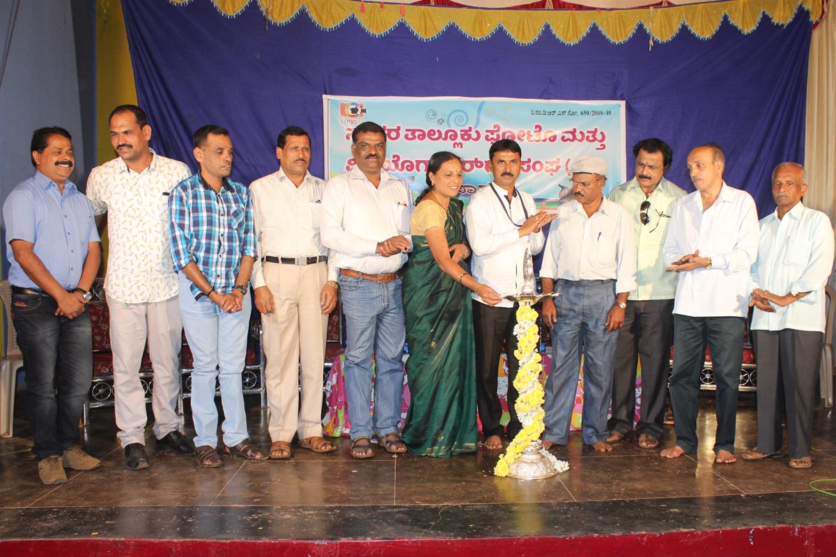 ಛಾಯಾಚಿತ್ರಗಾರರು ಸಾಮಾಜಿಕ ಚಟುವಟಿಕೆಗಳಲ್ಲೂ ತೊಡಗಿಕೊಳ್ಳಿ: ಉಷಾ